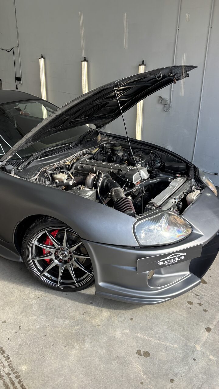 Engine bay service