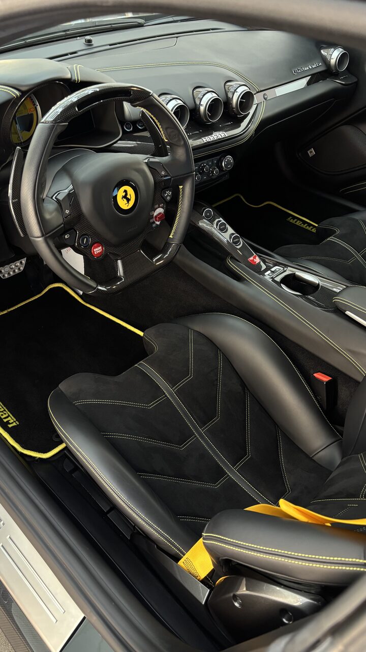 Supercar cockpit